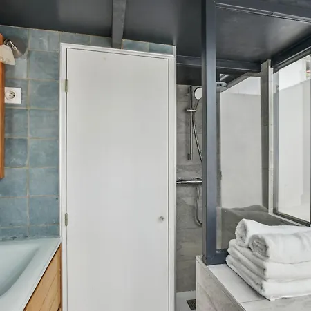 Atypique Loft 3 Personnes With Ac By Weekome